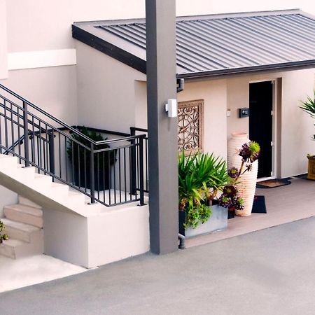 Dunedin Palms Motel Exteriör bild